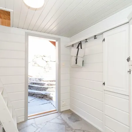 Bodvarstova Semesterbostad